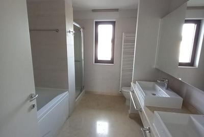 Casă individuală cu 4 camere cu Canalizare în Pipera - 14