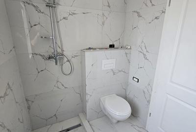 Casă cu 4 camere cu Teren 250 Mp în Central - 8