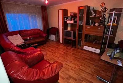 Apartament cu 3 camere decomandat în Central - 11