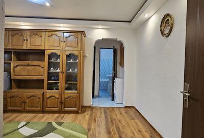 Apartament cu 2 camere semidecomandat, mobilat în Trivale - 8