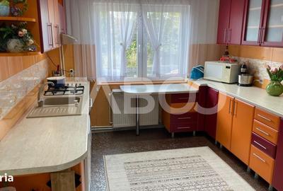 Casă cu 4 camere cu Canalizare în Central - 17