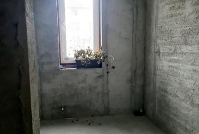 Garsoniera dubla-curte privata 90 mp-Complex Aurel Persu-Berceni-Comision 0 - 3