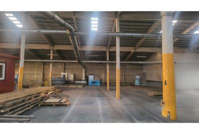 OPORTUNITATE!! - Hala industriala 3000mp, teren 6000mp, zona DN13 - 2