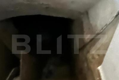 Casa cu curte comuna 2 ap. separate, zona Pia?a Abato - 5