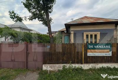 Casă cu 3 camere cu Teren 2540 Mp în Central - 11