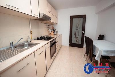 Apartament cu 3 camere decomandat în Babadag - 9