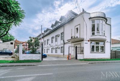Birou, 439 mp în Ultracentral