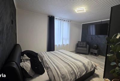Casă cu 4 camere cu Teren 650 Mp în Central