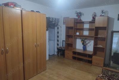 Apartament cu 2 camere semidecomandat în Titu - 6