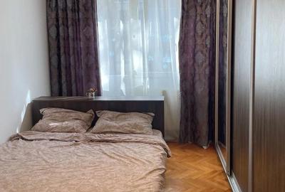 Apartament cu 3 camere semidecomandat, mobilat în Circumvalațiunii - 2
