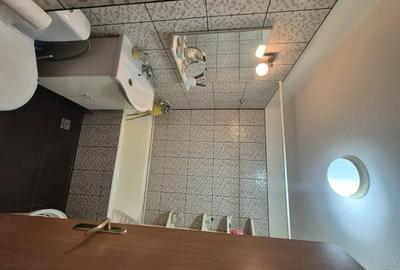Apartament cu 2 camere decomandat în Micro IV - 9