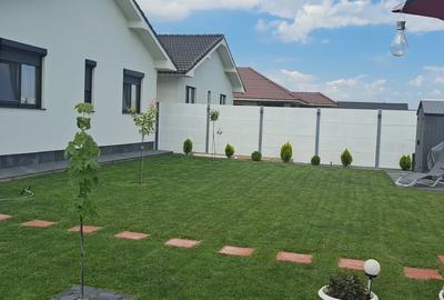 Casă individuală cu 3 camere cu Canalizare în Exterior Vest - 36