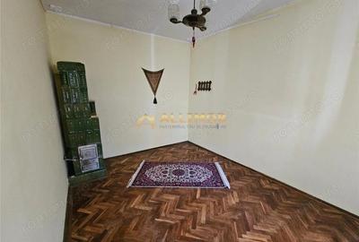 Casă cu 4 camere cu Teren 274 Mp în Central - 14