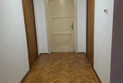 Casă cu Teren 422 Mp în Central - 18