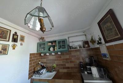 Apartament cu 3 camere în Central - 1