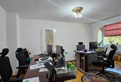 Vanzare apartament 2 camere - renovat complet - bloc reabilitat - 3