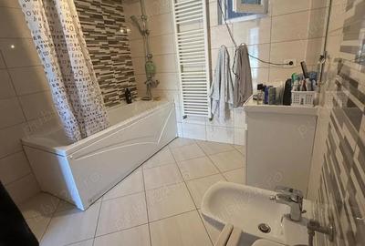 Casă cu 3 camere cu Teren 395 Mp în Central - 13