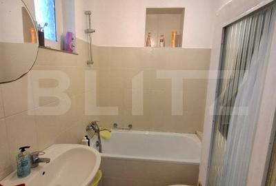 Casa cu 4 apartamente si curte proprie ,suprafata utila 122mp, zona semicentrala - 8