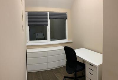 Casa de vanzare, formata din 2 apartamente, P-ta Abator - 2