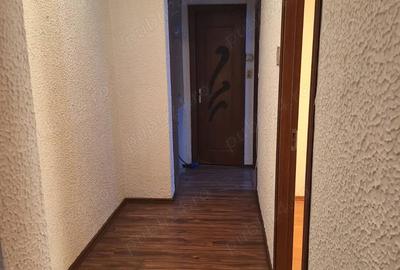 Apartament cu 3 camere decomandat în Sud - 1