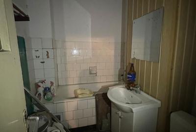 Apartament cu 2 camere decomandat în Alexandru cel Bun - 4
