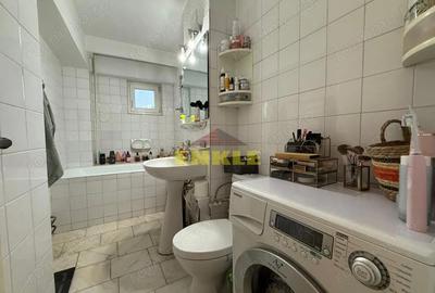 Apartament cu 3 camere decomandat, mobilat în Central - 1