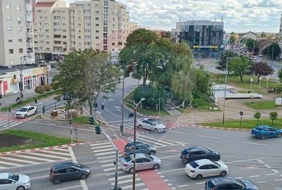 Apartament cu 3 camere decomandat în Pârneava - 3