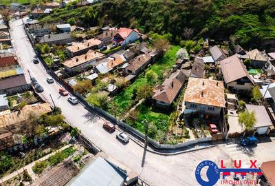 ID 6681 Casa cu teren de vanzare Strada Orizontului - 1