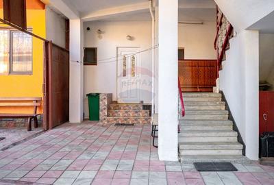 Apartament cu 3 camere decomandat, mobilat în Florilor - 9