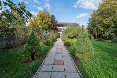 Casă individuală cu 8 camere cu Canalizare în Moara de Vânt - 33