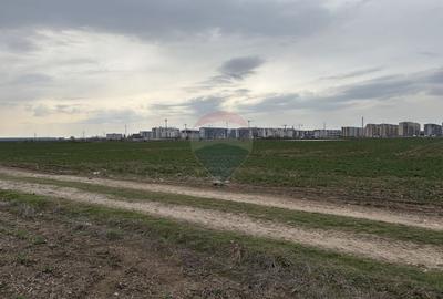 Teren agricol intravilan de 12651 mp, în Central - 9