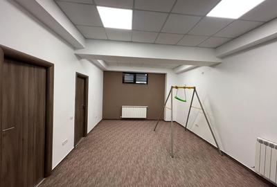 Spatiu comercial de vanzare - KM 4-5 - 3