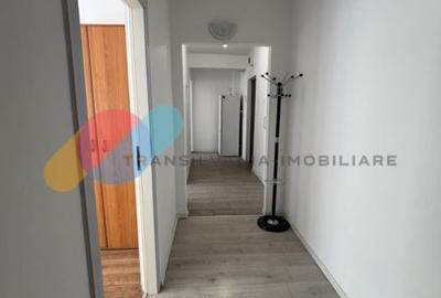 Apartament 3 camere decomandat, mobilat si utilat, str Horea - 5