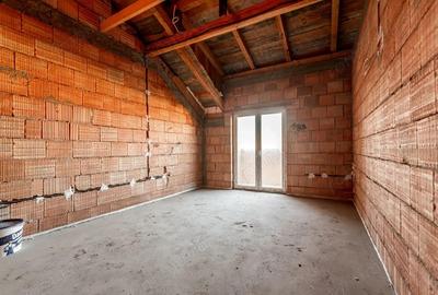 Casa noua cu etaj semifinalizata in Aradul Nou - 4