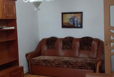 Proprietar, vand apartament 3 camere Roman - 3