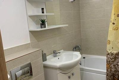 Apartament cu 2 camere decomandat în Central - 4
