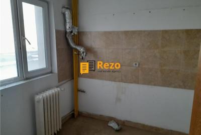 PANTELIMON MORARILOR, PARCUL FLORILOR, 87 MP DECOMANDAT, BLOC 1975 PANTELIMON MORARILOR, PARCUL FLORILOR, 87 MP DECOMANDAT, BLOC 1975 - 12