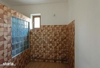 Casă cu 8 camere cu Teren 2063 Mp în Bălilești - 16