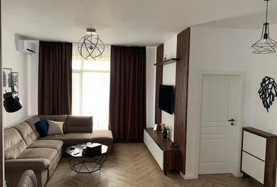 Apartament cu 3 camere decomandat, mobilat în Tomis Nord - 1