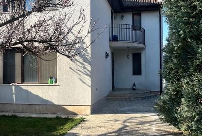 Casă cu 3 camere cu Teren 365 Mp în Vulcan - 2