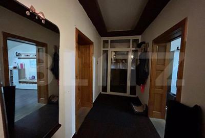 Casă cu 5 camere cu Teren 475 Mp în Central - 14