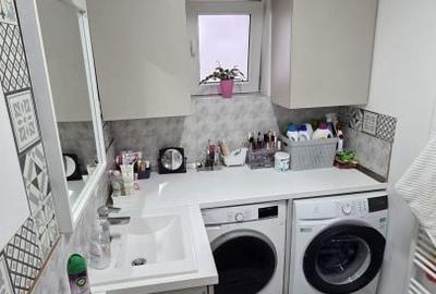 Casă cu 5 camere cu Teren 14000 Mp în Păulești - 14