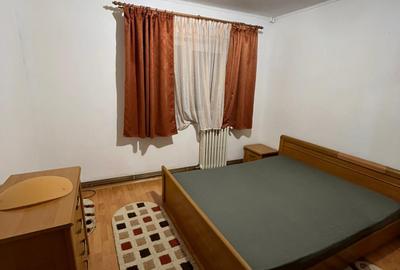 Apartament cu 2 camere decomandat, etajul 2/4, zona Nicolina - 1