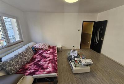 Apartament cu 2 camere nedecomandat, mobilat în Micro III - 2