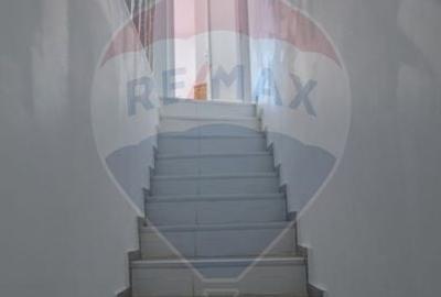 Casa si cabinet stomatologic de inchiriat in Chitila - 9