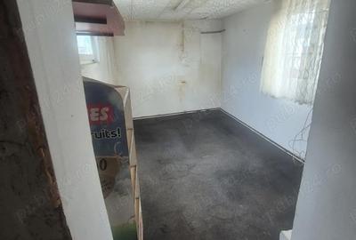 Spațiu comercial, de 280 mp, în Central - 6