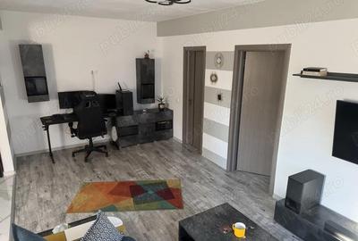 Apartament cu 2 camere semidecomandat în Sânpetru - 1