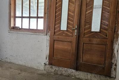 Casă cu Teren 1520 Mp în Nănești - 1