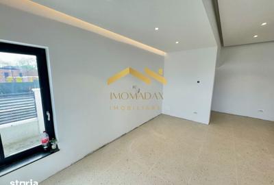 Casă cu 3 camere cu Teren 400 Mp în Sânmihaiu Român