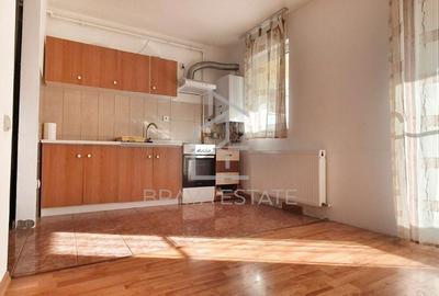 Apartament 2 camere, 44mp, intermediar, 2 balcoane, strada Porii - 7